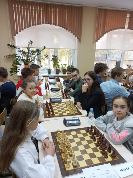 Соревнования школьников по шахматам в зачет 66 городской Спартакиады  школьников.